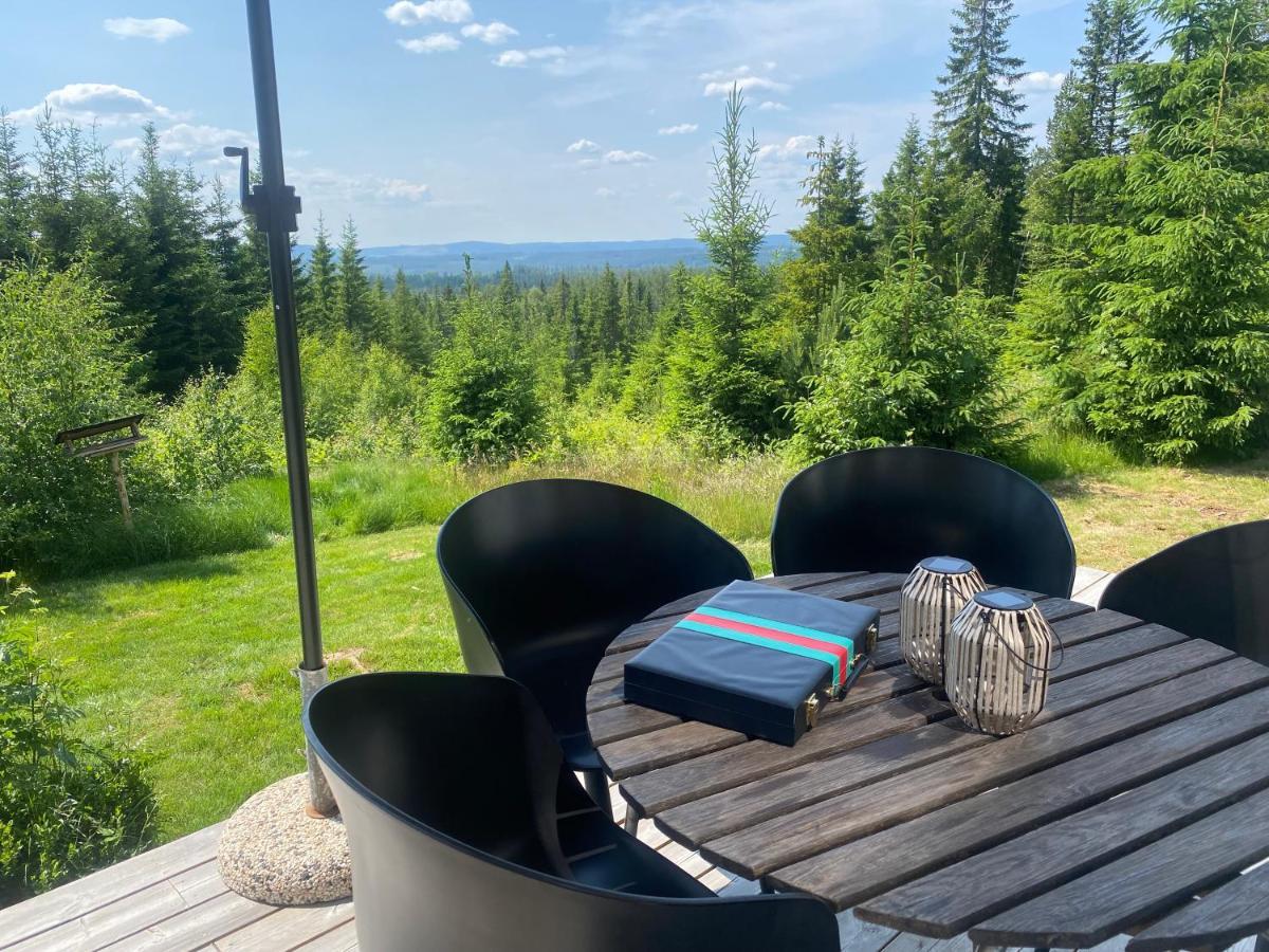 Cozy Forest Cabin With Amazing Mountain View Torsby Exteriör bild